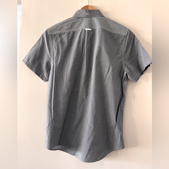 Penguin Heritage Slim Fit Short Sleeve Button Down - Picture 4 of 11